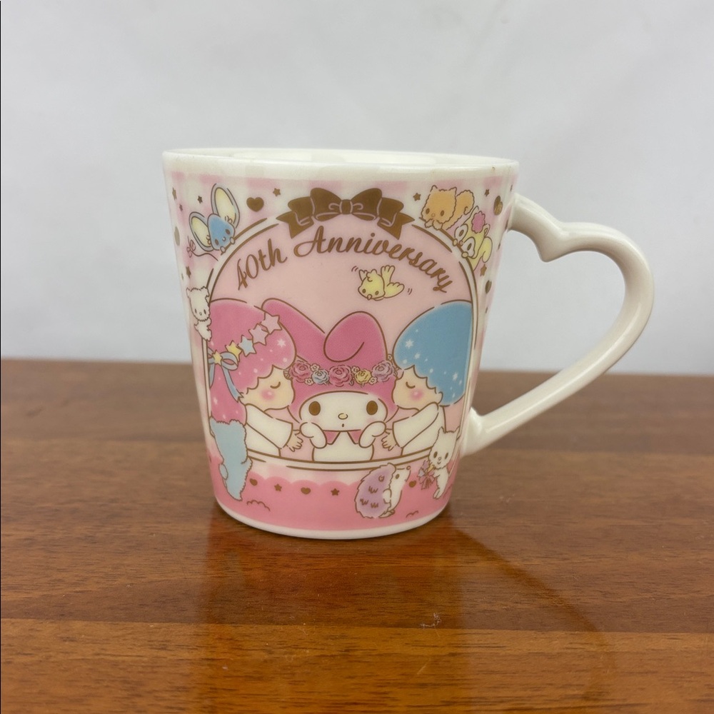 Sanrio My Melody and Little Twin Stars 40th anniversary mug heart handle
